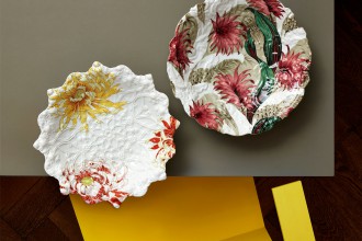 05_Meissen-Schalen&gelber-Stuhl